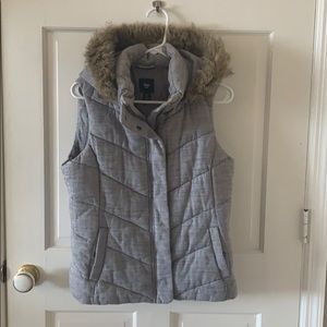 Gap vest